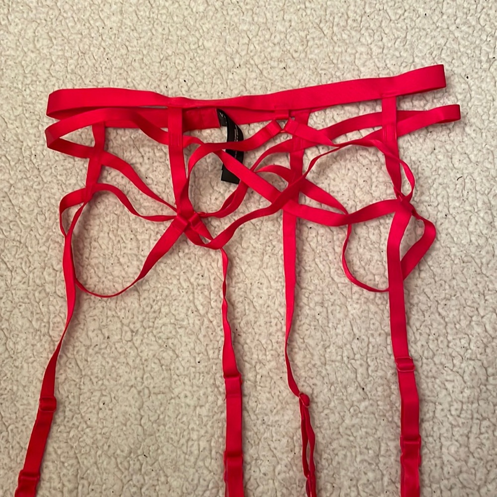 Victoria’s Secret red garter belt